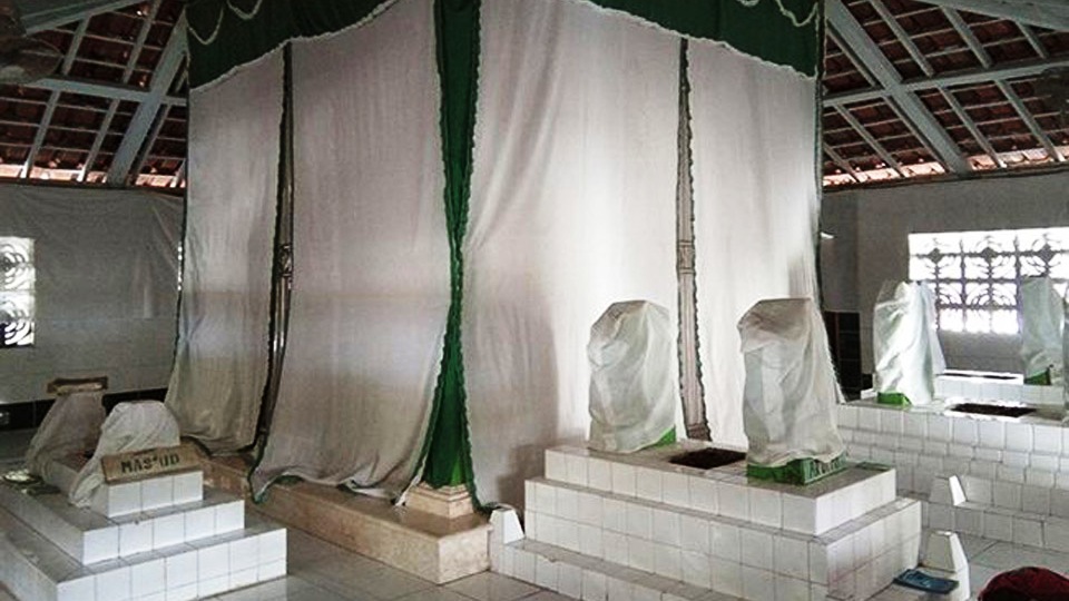 ngampel-banner_depan